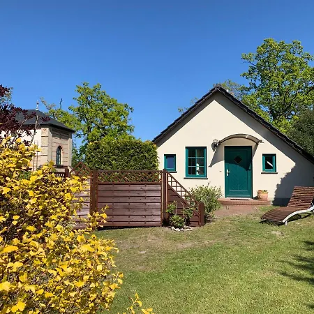 „rentmeisterhaus Basedow“ * Basedow (Mecklenburg-Vorpommern)