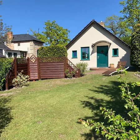 Tatil Evi „rentmeisterhaus Basedow“ Basedow (Mecklenburg-Vorpommern)